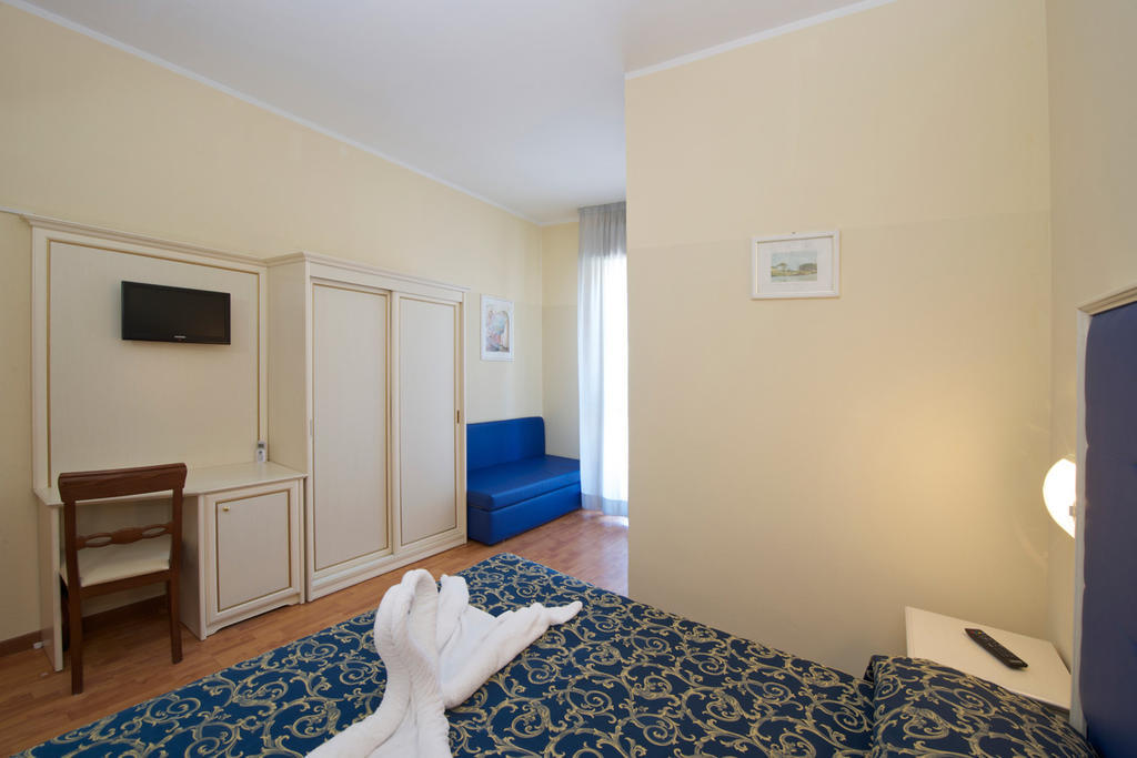 Hotel Garden Cattolica Habitación foto