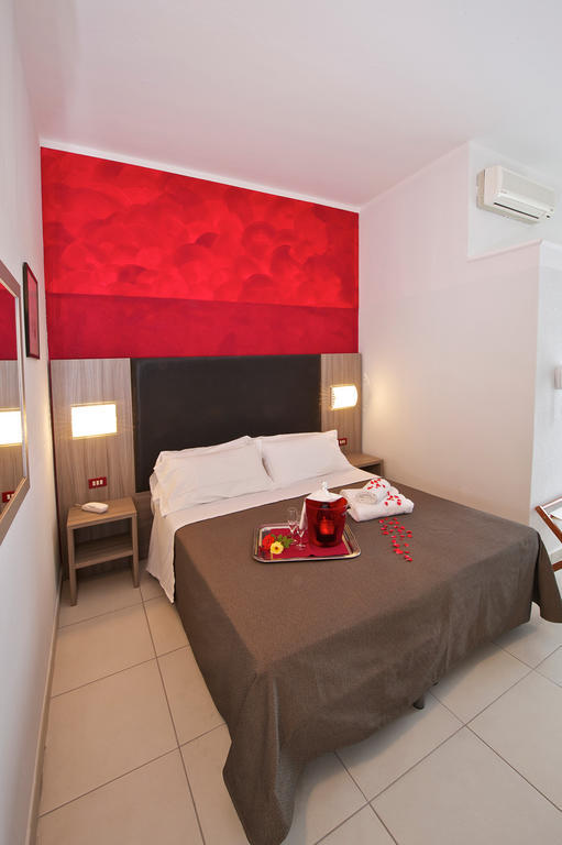 Hotel Garden Cattolica Habitación foto