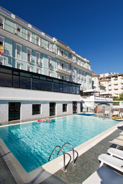 Hotel Garden Cattolica Exterior foto